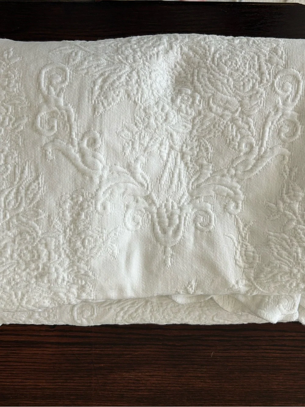 jcpenney White Quilted Coverlet with Scalloped Edge Full